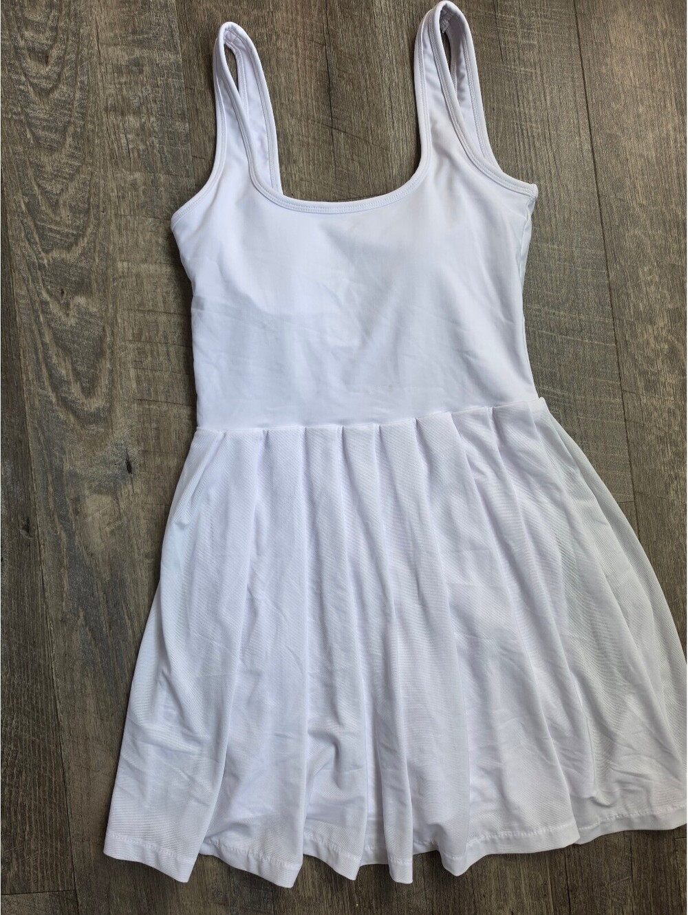 Sage Collective Pro Shop White Sleeveless Tennis Dress with Built-in Shorts XS